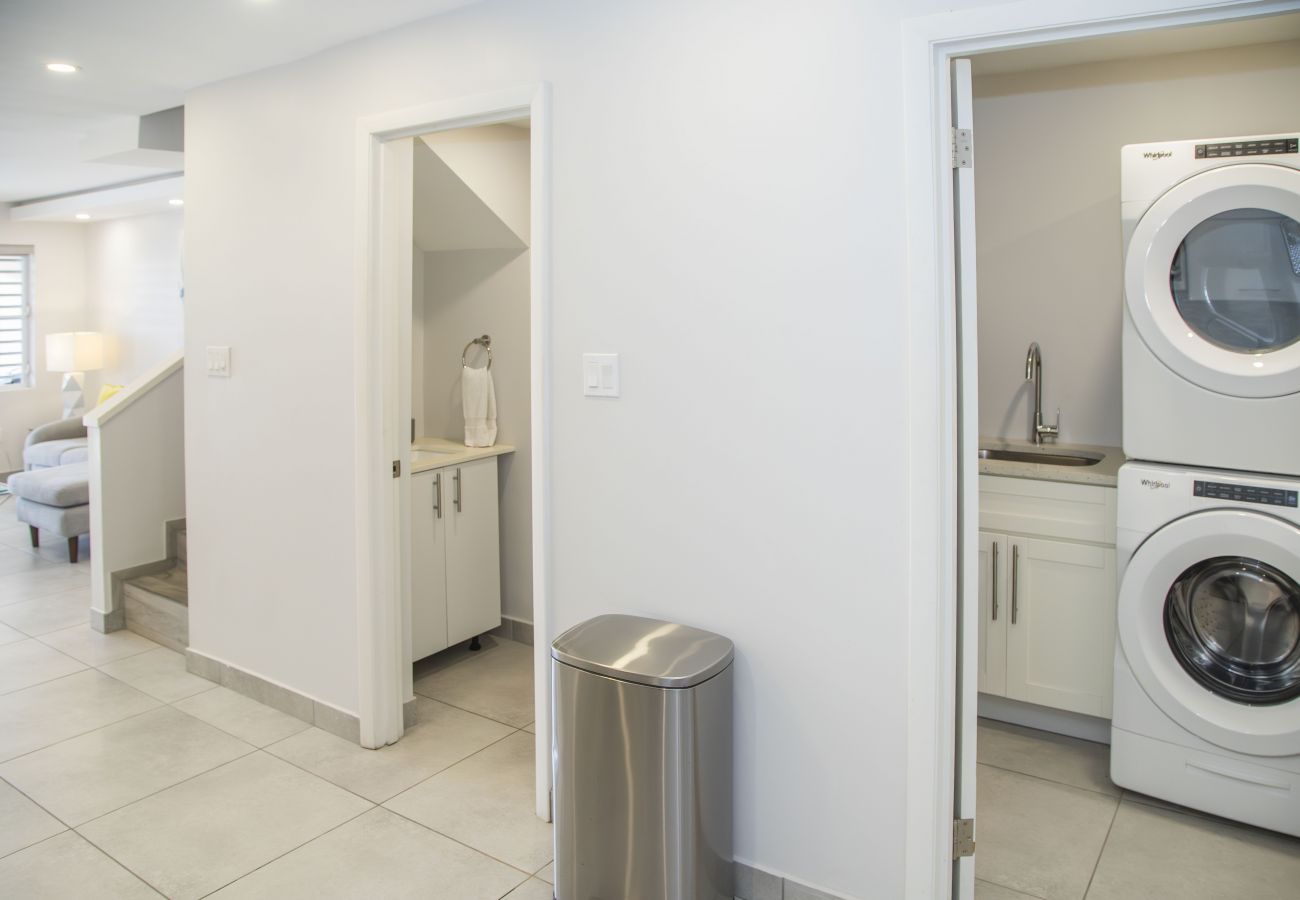 Townhouse in Jolly Harbour - 246D, Superior 2 Bedrooms