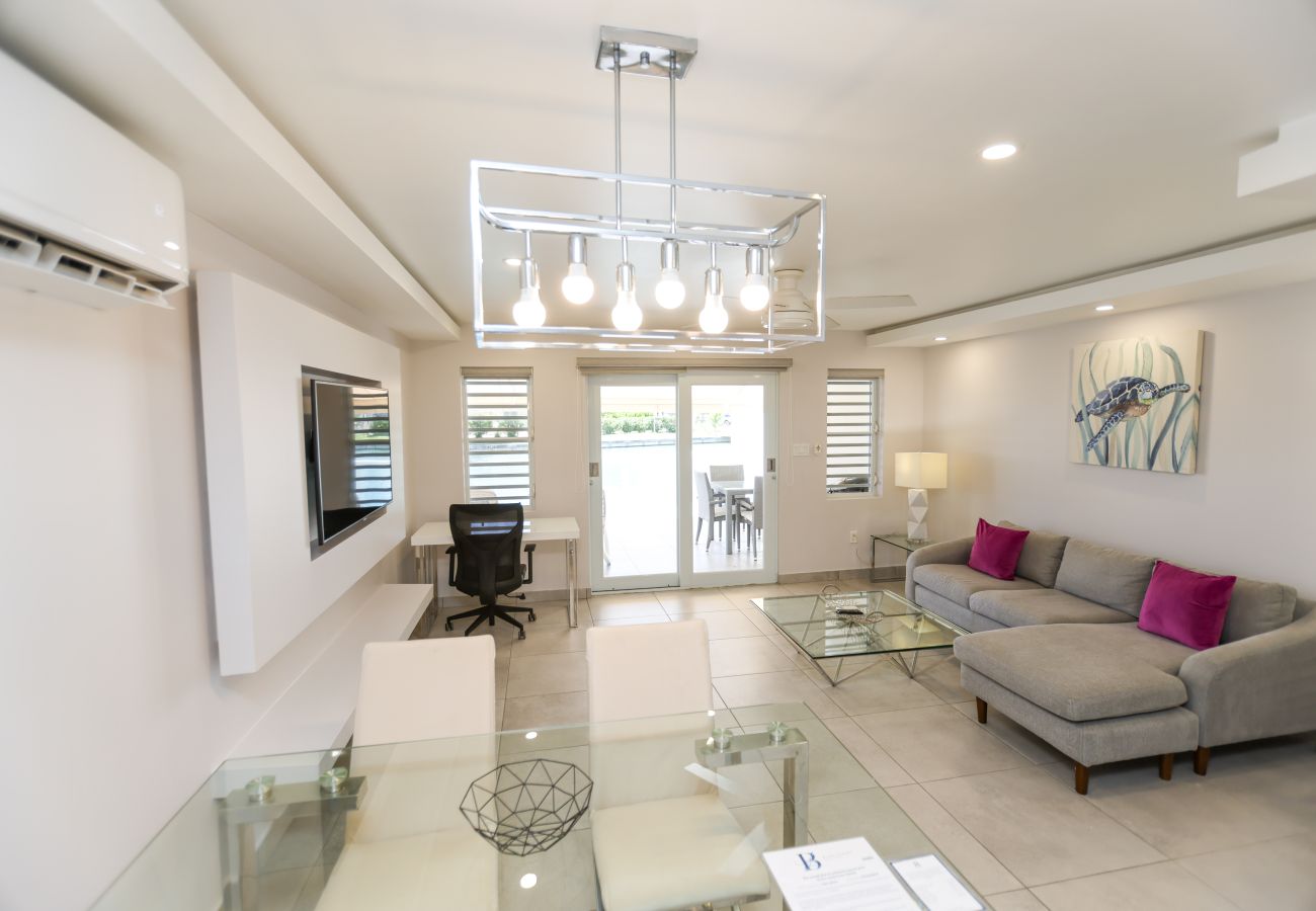 Townhouse in Jolly Harbour - 246D, Superior 2 Bedrooms