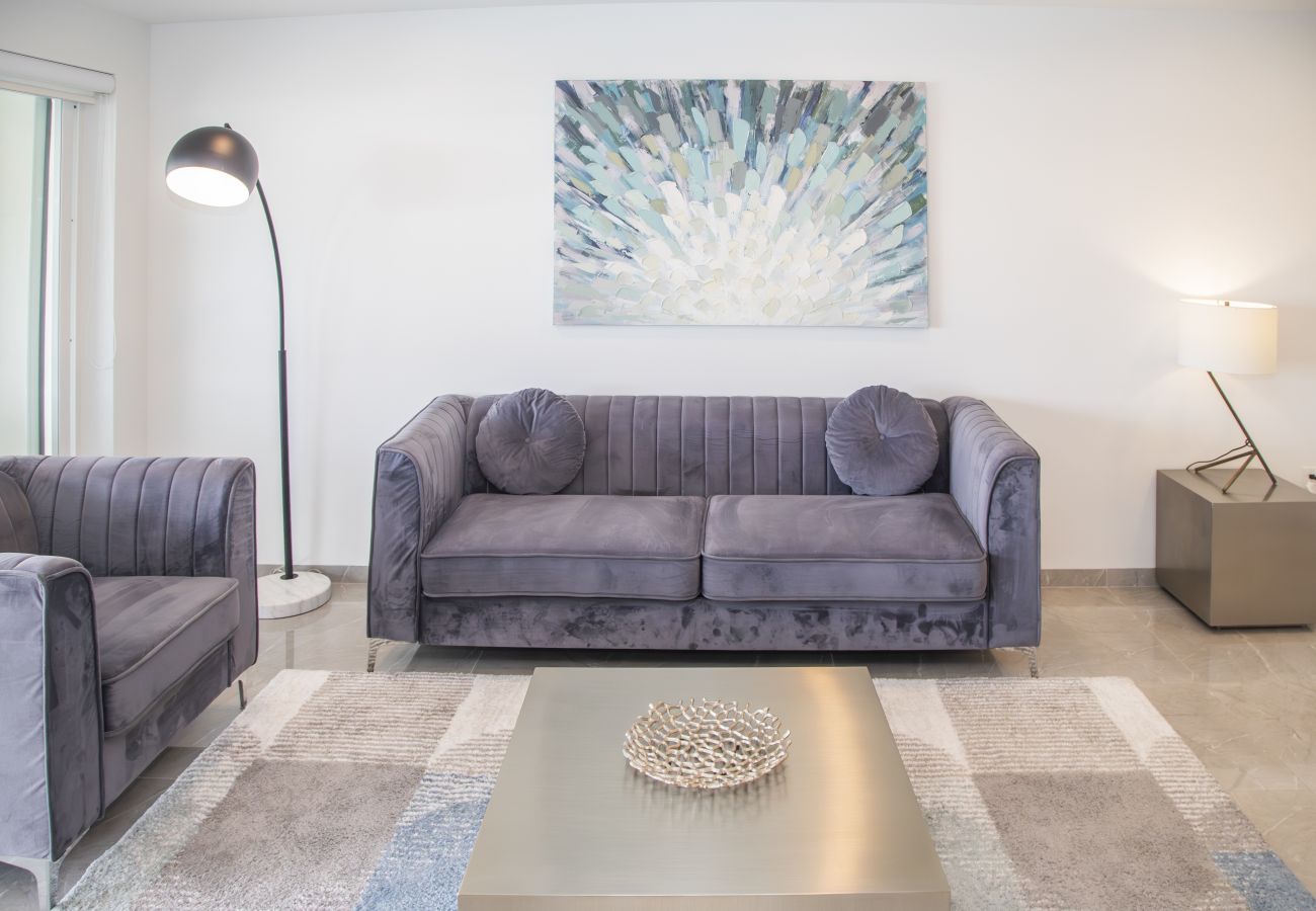 Townhouse in Jolly Harbour - 247C, Luxury 2 Bedrooms