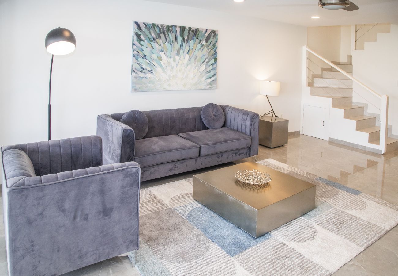Townhouse in Jolly Harbour - 247C, Luxury 2 Bedrooms
