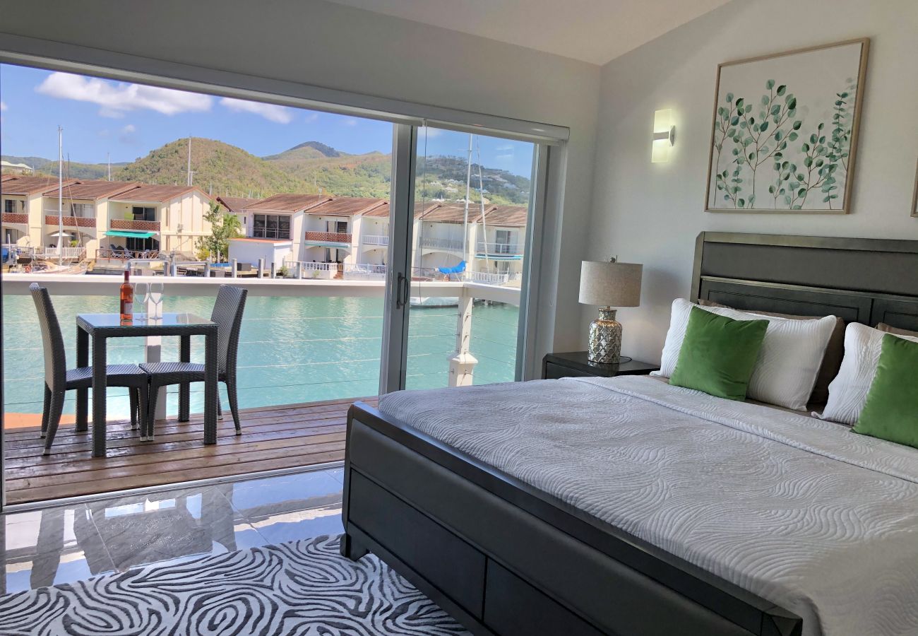 Townhouse in Jolly Harbour - 230A, Luxury 2 Bedrooms