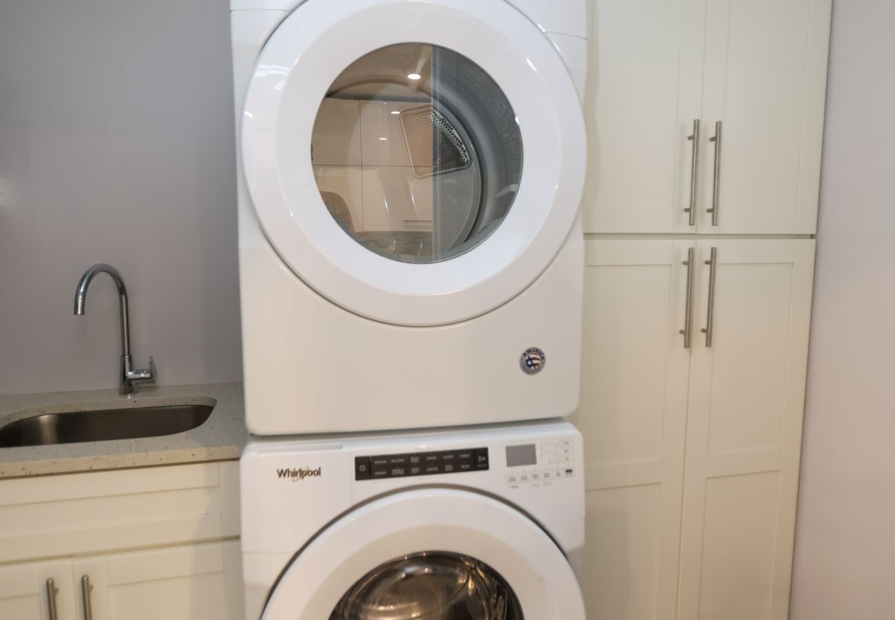 Townhouse in Jolly Harbour - 246E, Superior 2 Bedrooms