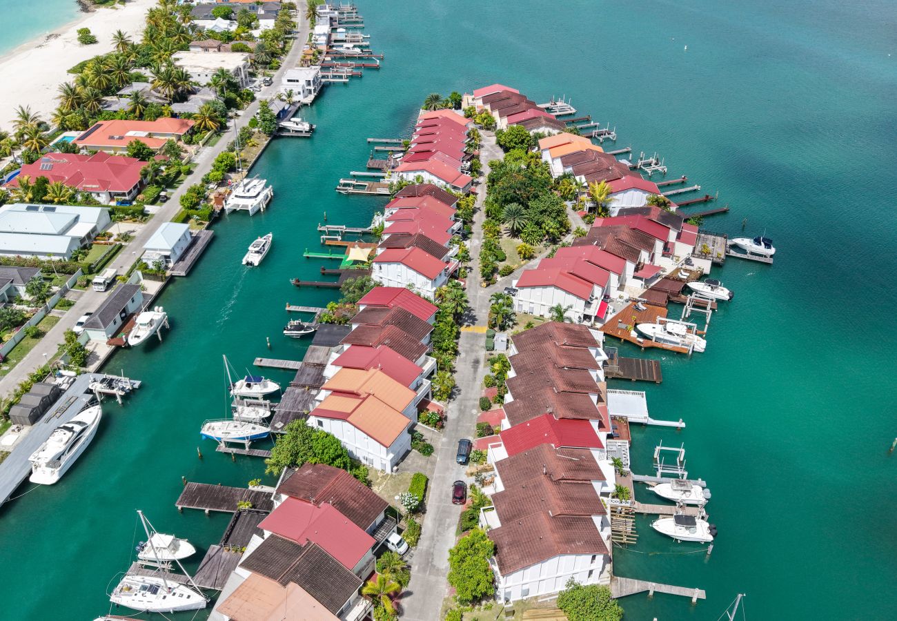 Townhouse in Jolly Harbour - 246E, Superior 2 Bedrooms