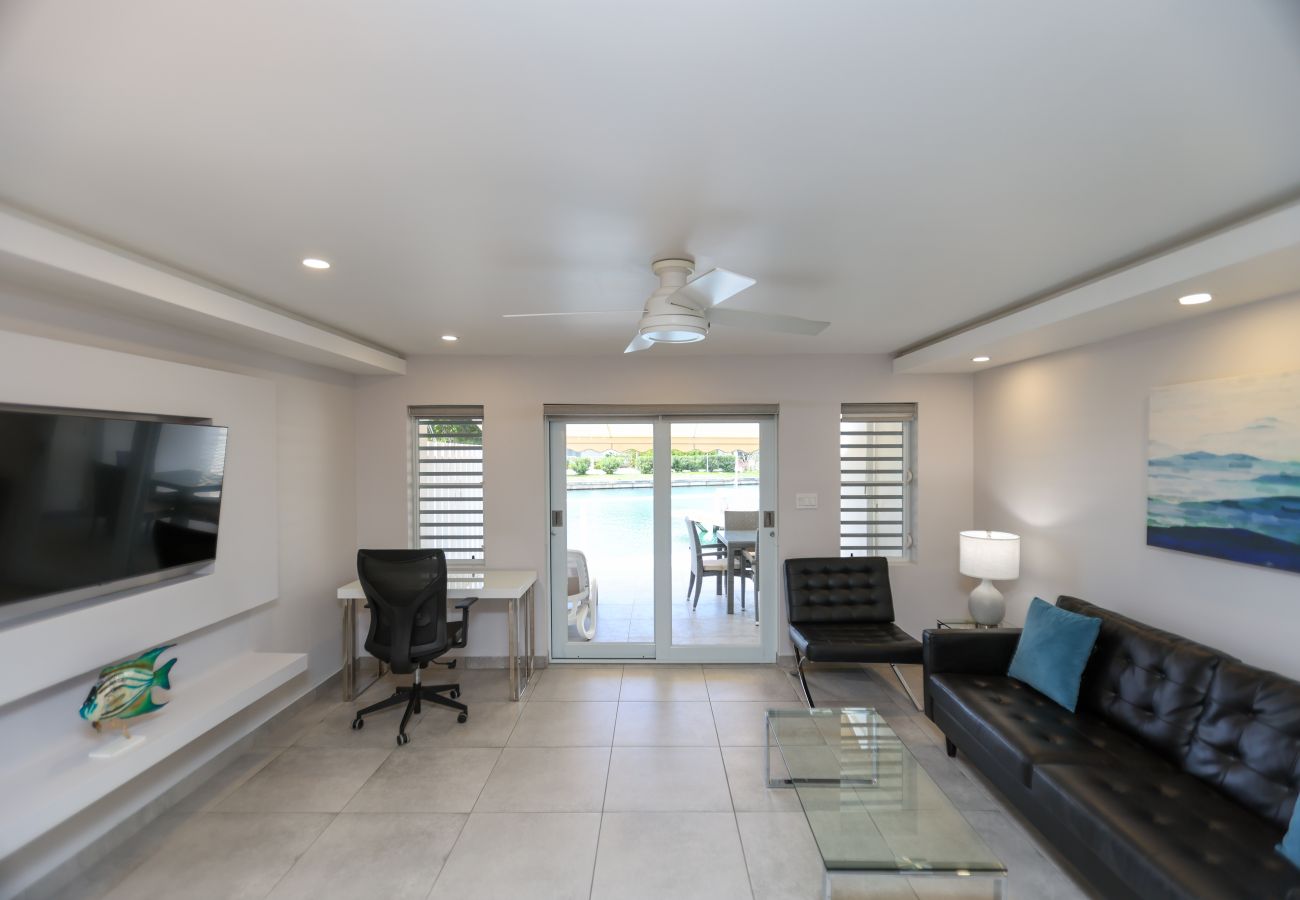 Townhouse in Jolly Harbour - 246E, Superior 2 Bedrooms