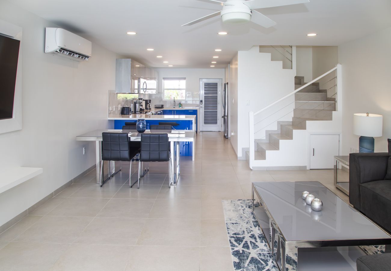 Townhouse in Jolly Harbour - 232D, Luxury 2 Bedrooms