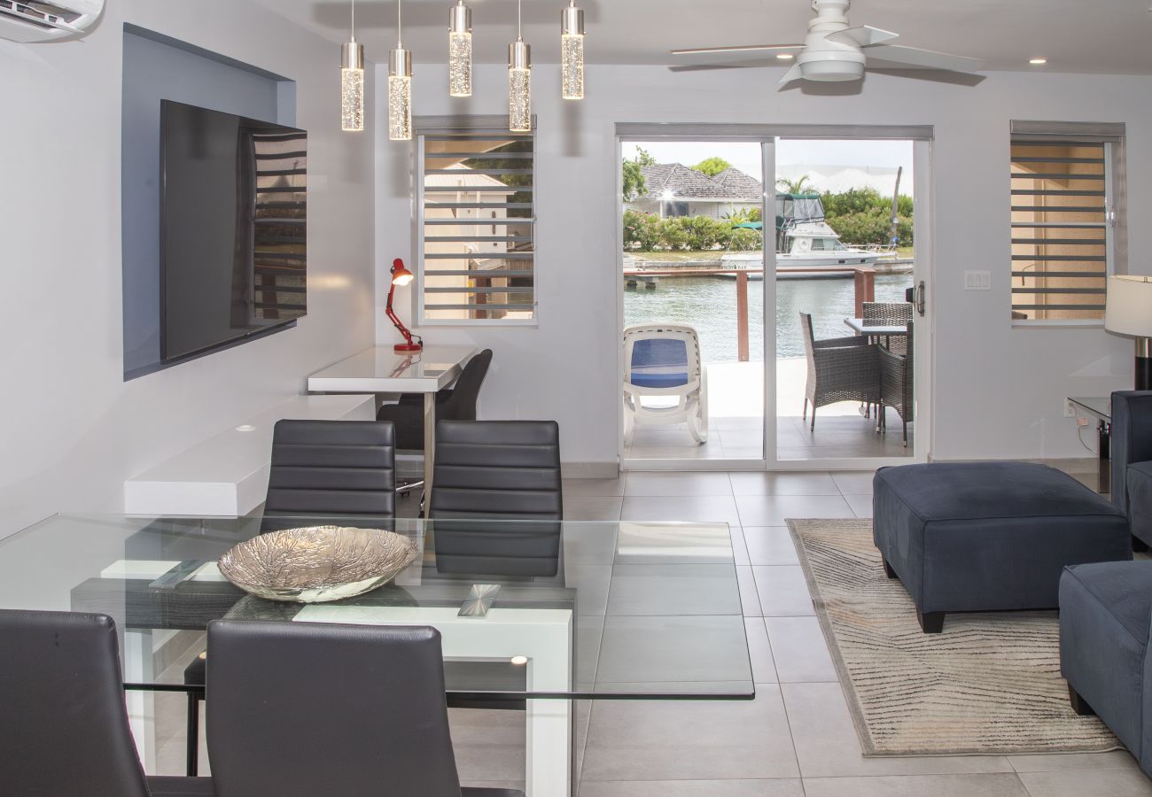Townhouse in Jolly Harbour - 246C, Superior 2 Bedrooms