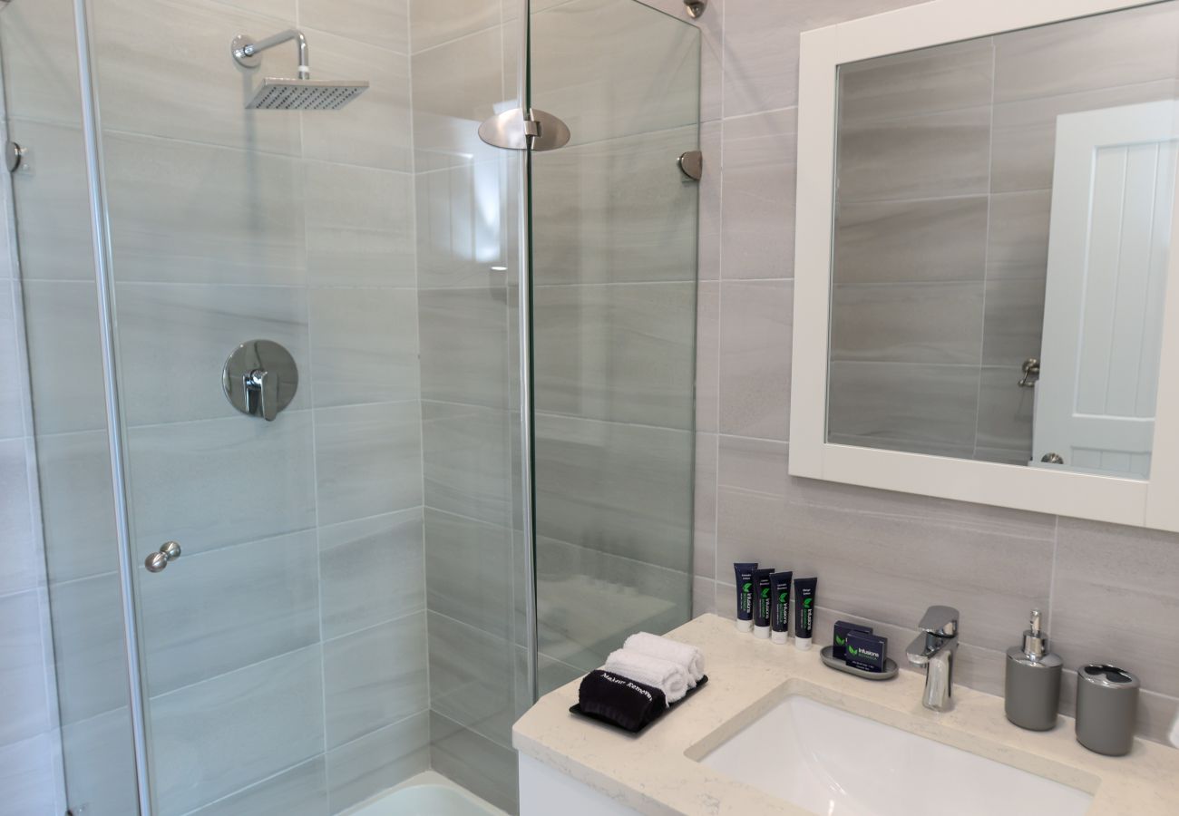 Townhouse in Jolly Harbour - 246C, Superior 2 Bedrooms
