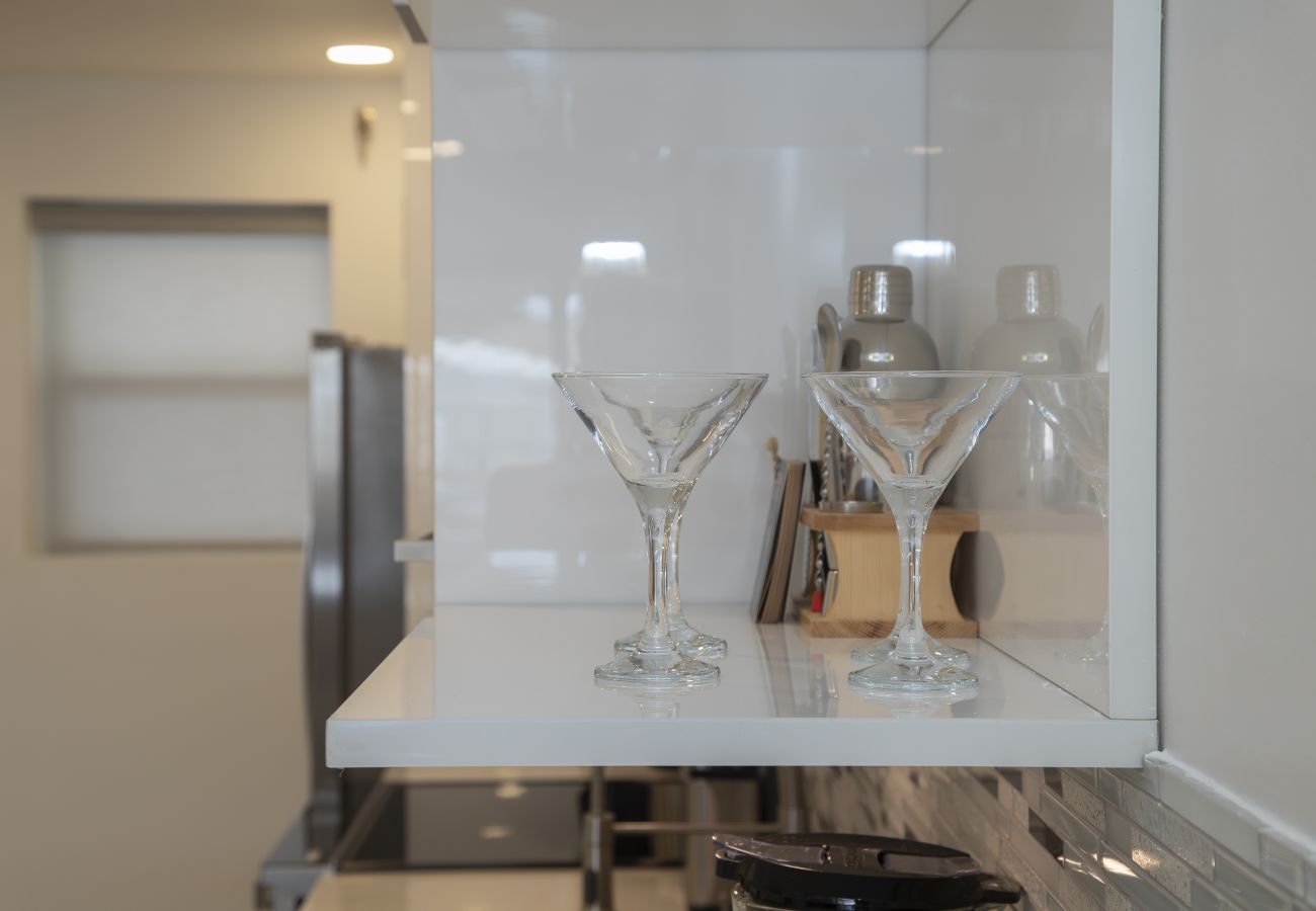 Townhouse in Jolly Harbour - 247B, Luxury 2 Bedrooms