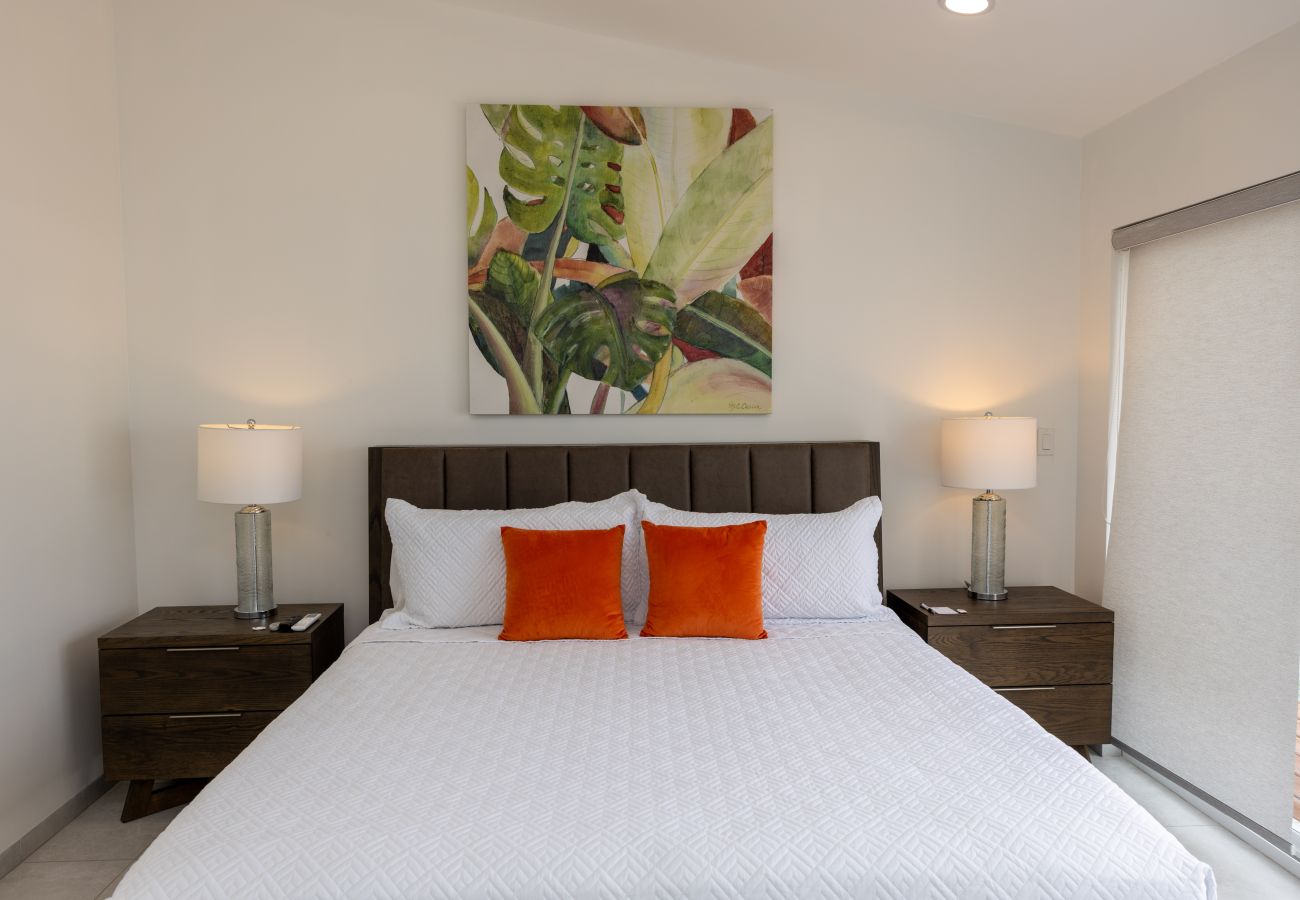Townhouse in Jolly Harbour - 247B, Luxury 2 Bedrooms