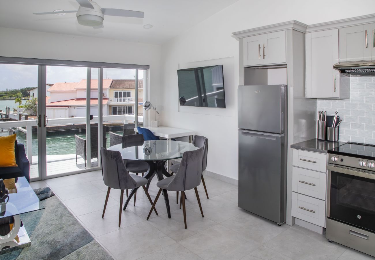 Apartment in Jolly Harbour - 232G (Upper Level), Luxury 1 Bedroom