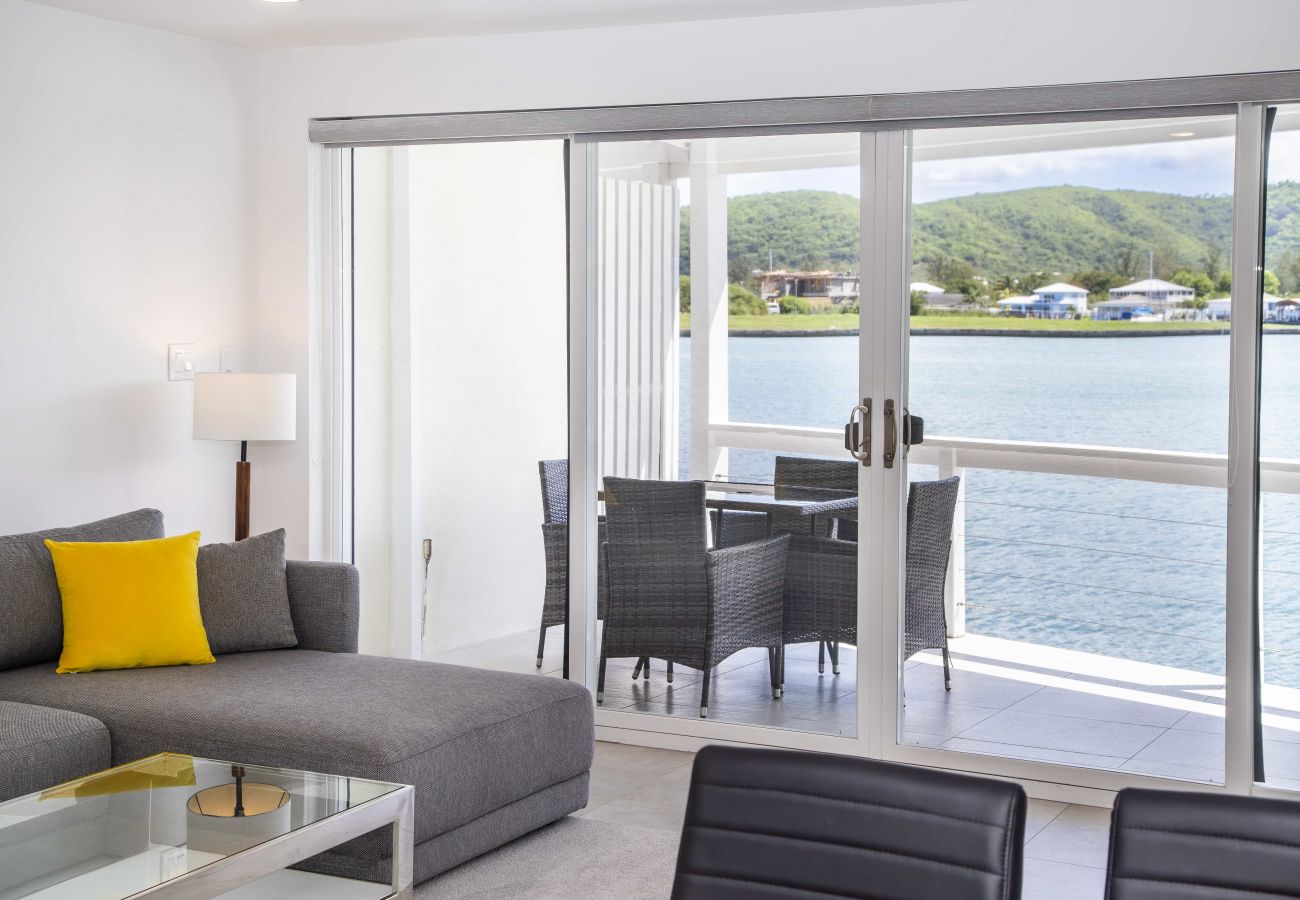 Townhouse in Jolly Harbour - 232E, Luxury 2 Bedrooms